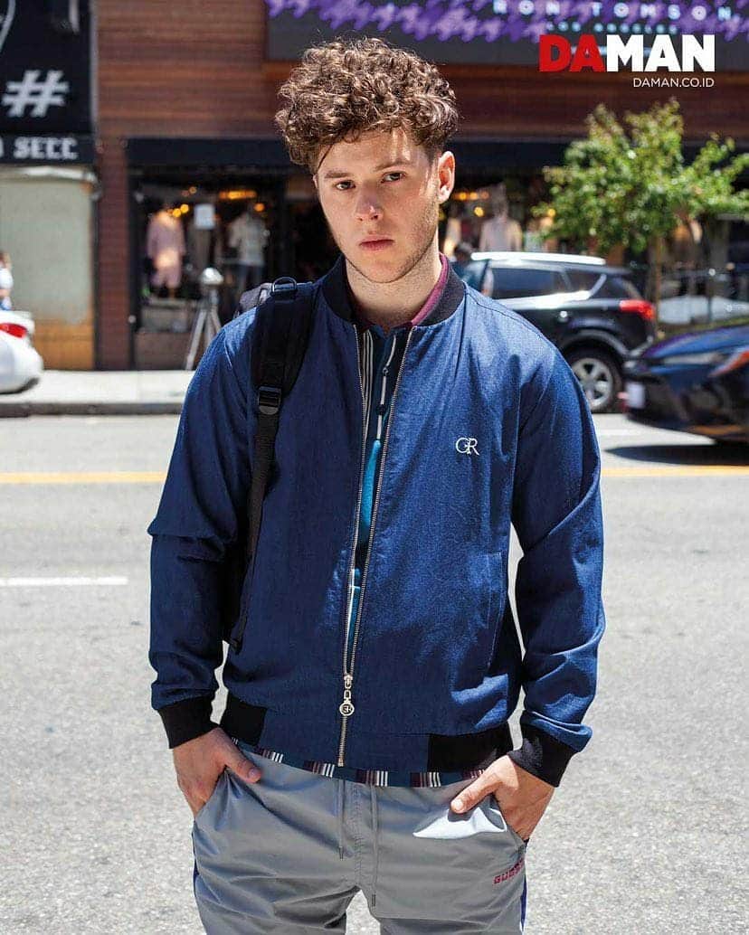 Nolan Gouldさんのインスタグラム写真 - (Nolan GouldInstagram)「I promise I'm way less angsty than I look in this photo. Article with @daman_magazine in bio if you haven't checked it out yet!」9月6日 1時50分 - nolangould