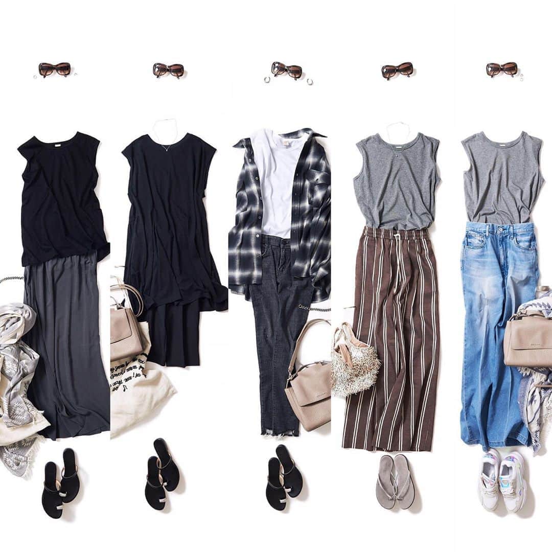 のインスタグラム：「. 【K.K closet 8/28〜9/3までのコーディネートランキング】 . 1）2020-08-04/  my one mile style @chic 2）2020-08-31/ 心地いい、オールブラック 3）2020-09-02/ 秋を"ひとつ"足してみる 4）2020-08-28/  fluid mood, fluid tone 5）2020-09-01/ 下にボリューム、上は軽く . 今週もどんなコーディネートが登場するかお楽しみに♪ ・ #kkcloset #kkshop #菊池京子 #kyokokikuchi #コーディネート #コーデ #coordinate #code #ranking #ootd #outfit #kotd #カジュアル #style #fashion #ファッション #wear #italy #simple #follow #happy #black #relax #denim」