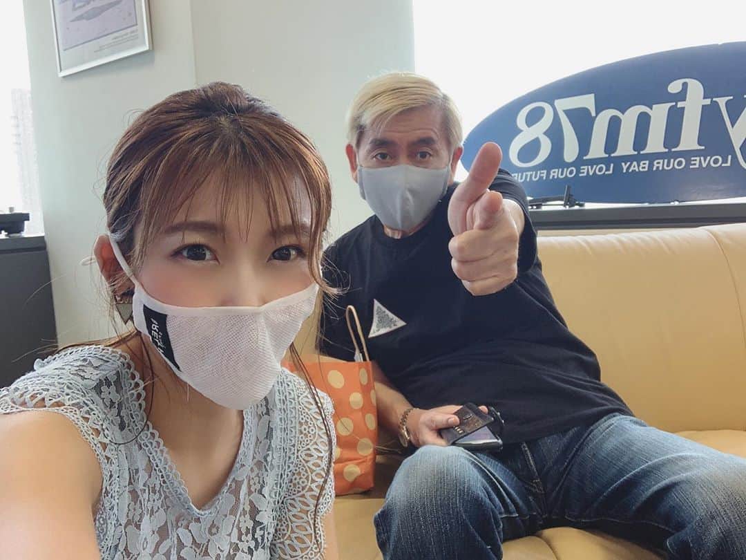 のインスタグラム：「📻♡ ・ ・ ・ 吉田照美さんとのラジオ生放送終わりましたよー(^^)聴いてくれた方ありがとう🙏✨  #ラジオ #bayfm #テルサン  テーマはポンコツエピソードだったんだけど、今日の放送は私のポンコツぶりがたくさん出ました💦やだ！恥ずかしい😂笑 聞かないでね！←  #radiko で聴ける #ポンコツ」