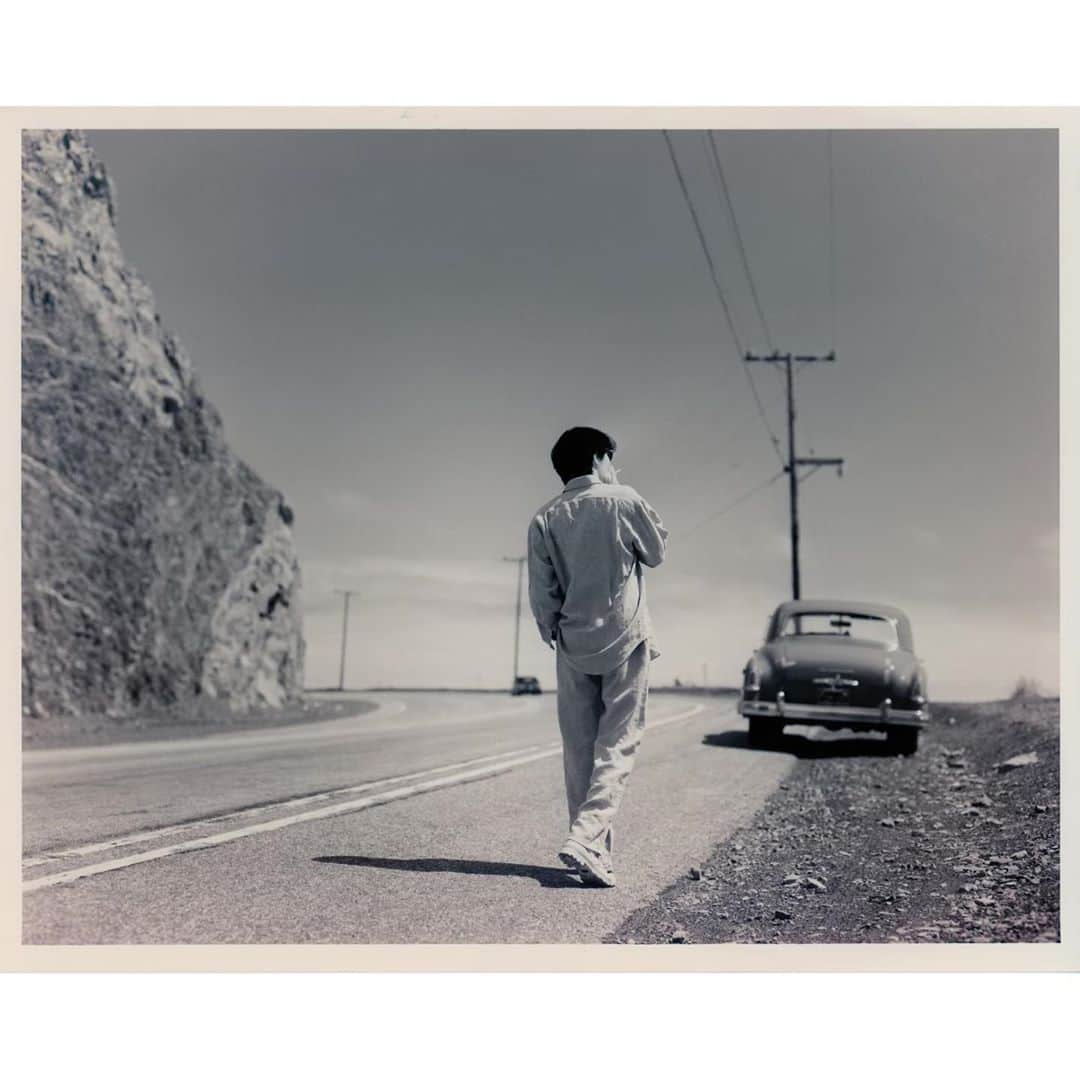 福山雅治さんのインスタグラム写真 - (福山雅治Instagram)「1994年、California state  route 1。ロスからサンディエゴ方面に南へと下った撮影旅行。アメリカ西海岸沿いを走る通称PCH（Pacific coast highway）。90年代は本当によく撮影旅行に行ってた。次なる旅は、いったいいつになるのだろう。福  #福山雅治PHOTOSTREAM #1994年 #LA #BROS1991」9月6日 11時54分 - masaharu_fukuyama_official