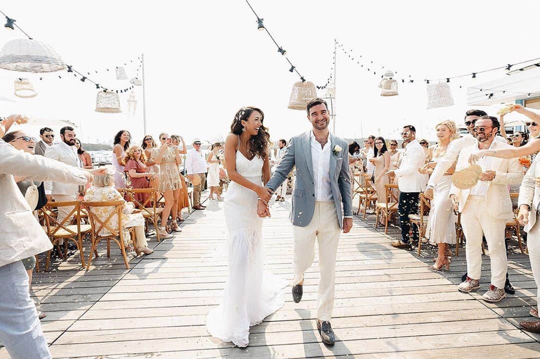 Vogue Australiaさんのインスタグラム写真 - (Vogue AustraliaInstagram)「“We always knew that we wanted to celebrate our wedding by the water,” says model @shannon_lawson. “Tom’s family members have had a close connection with the Vaucluse Yacht Club… for many years. They love sailing and have been members there for some time. We loved it as a venue because it is very simple, unknown and unpretentious. A blank canvas with a stellar view.” Lawson walked down the aisle in a dress perfect for the beachside venue. “I wanted something summery to suit the location. I went in thinking I didn’t want beads or lace and ended up choosing a fabric with crystals. We needed five fittings to make small changes to design, fit and length—before I knew it I had a dress made in a few short weeks.” See every photo from this wedding in the bio link and follow @voguebridesaustralia for more. 📷 @jackhenryphoto」9月6日 7時41分 - vogueaustralia