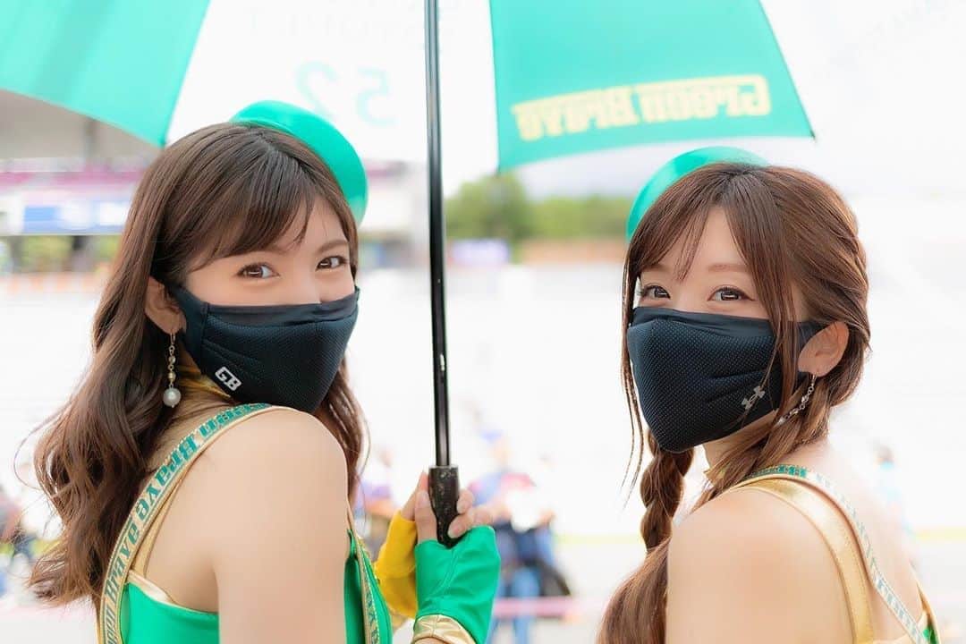 熊林保奈美のインスタグラム：「* . おはようございます！ S耐富士24hも残すところ 7時間ほどとなりました！ . 9月6日(日)は 9:35〜9:45 RQステージ 15:00 チェッカー🏁🚗 . 埼玉トヨペットGB YouTube配信は ①8:00〜　②10:00〜 ③12:00〜　④14:00〜 . 夜中もSCが入ったり再開したりで 難しいコンディションが続いてましたね😫💦 無事最後まで走れる事を祈ってます🥺 . . * #埼玉トヨペット #埼玉トヨペットgreenbrave #GreenBrave #埼玉トヨペットサポーターズ #s耐 #s耐24h #S耐富士24h #レースクイーン #RQ #熊林保奈美 #道産子 #Japanesegirl #paddokgirls #pitgirl #instalike #맞팔」