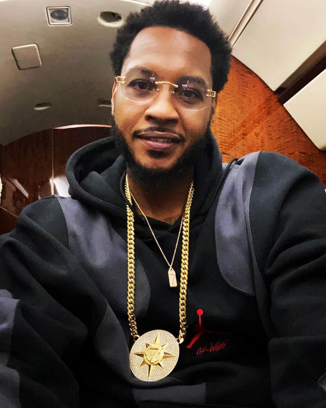 カーメロ・アンソニーのインスタグラム：「It Is The Breakthrough That’s The Best Part Of Fixing Yourself, After Life Has Attempted To Shatter Your World! Put Your Fears In The Wind And Go For The Win! #STAYME7O」