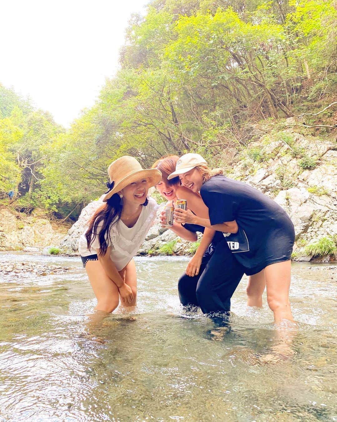 のインスタグラム：「夏が止まらない🔥 まだまだ遊び倒す💕 #キャンプマスター #河童の会」