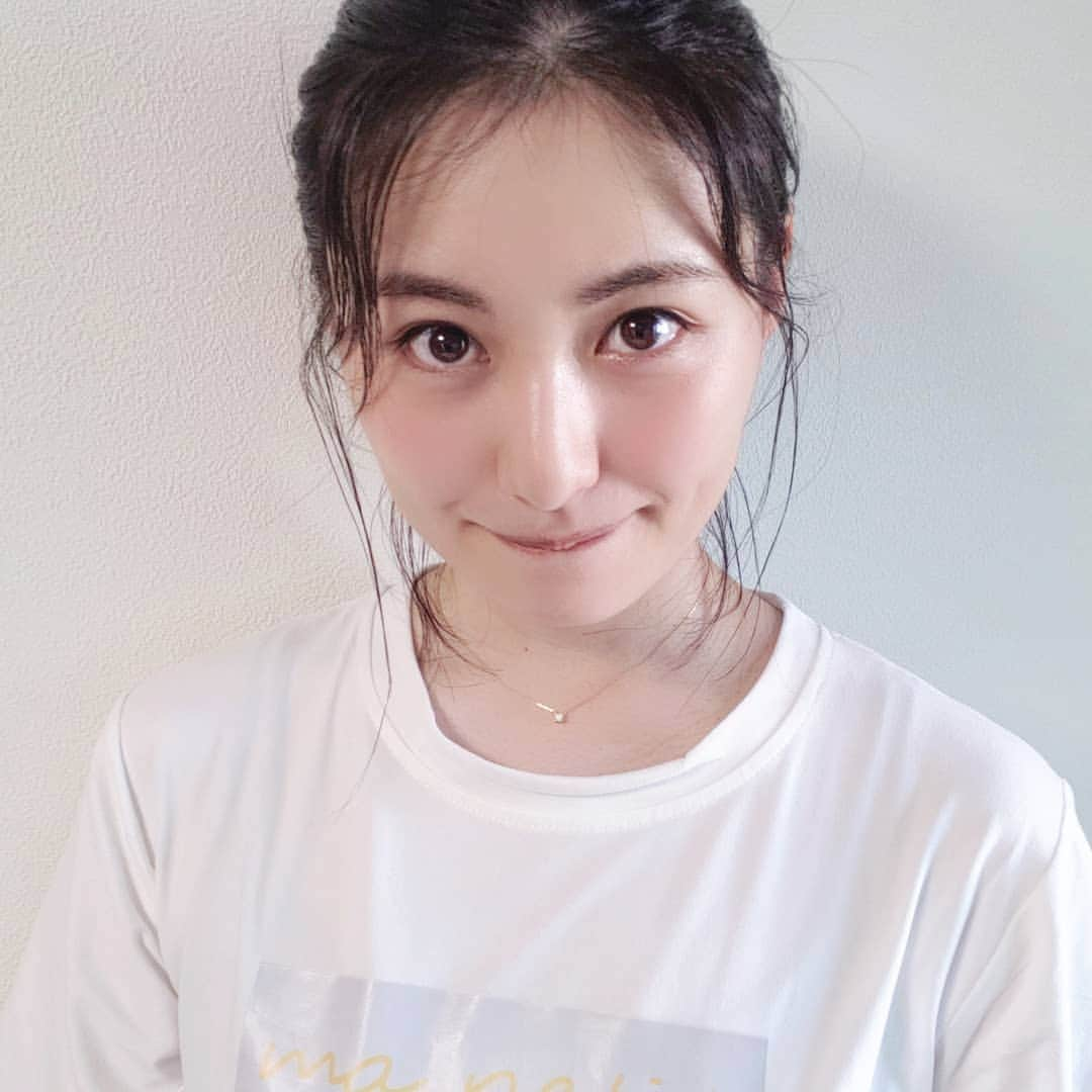 高山侑子さんのインスタグラム写真 - (高山侑子Instagram)「. 台風怖いですね🌀 皆さんくれぐれもお気をつけ下さい！😣」9月6日 10時30分 - takayamayuko_stardust