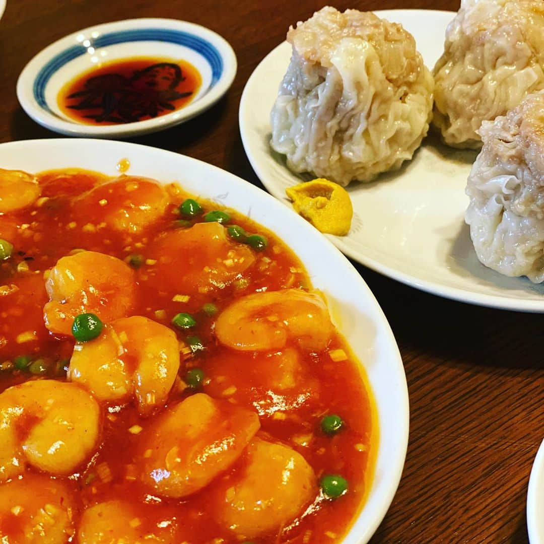 蒼山幸子さんのインスタグラム写真 - (蒼山幸子Instagram)「今日食べた信じられないほど おいしい中華。 こんなに爆弾なボリュームに 見えるのに 味があっさりしていて どこまでも食べれる。 魅惑の味付け。 夢にも出てきそう。🥺」9月6日 20時48分 - sachiko_aoyama