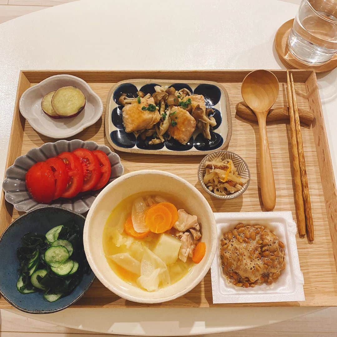 のインスタグラム：「ランチで糖質と脂質多めだったので、ちょっとコントロール。！」