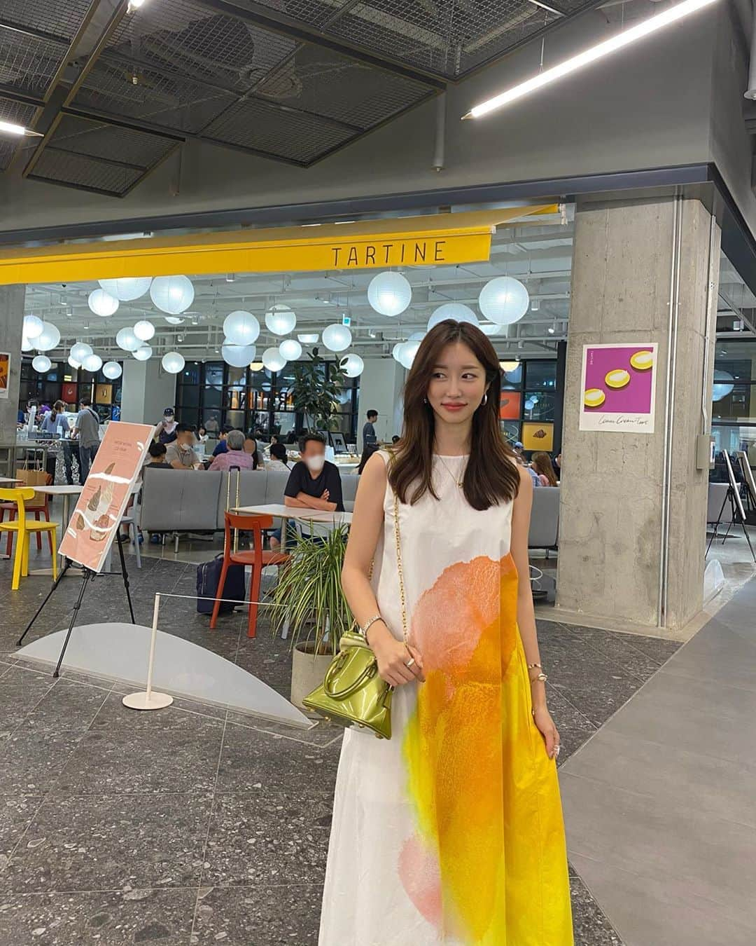 COCO さんのインスタグラム写真 - (COCO Instagram)「🔊🔊🔊 요사진 찍어주신분 보고싶습니다 🔊 missing the person who took this photo for me 🤫🤫🤫」9月6日 21時13分 - rilaccoco