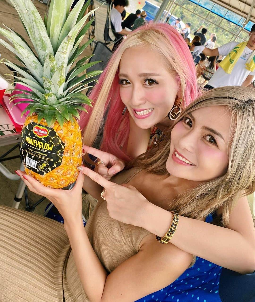 Yumikaさんのインスタグラム写真 - (YumikaInstagram)「らぶ💓💞💓🍍🍍🍍🍍 ゆみかすみか👩‍❤️‍👩 なかよちーーーん お母さんと話す時レベルに気を使わない仲🤣🤣」9月6日 21時16分 - yuminem923