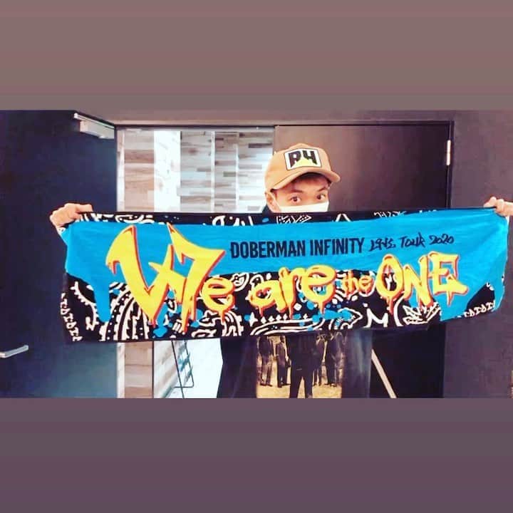 のインスタグラム：「Come and join us 🤘✨  #dobermaninfinity」