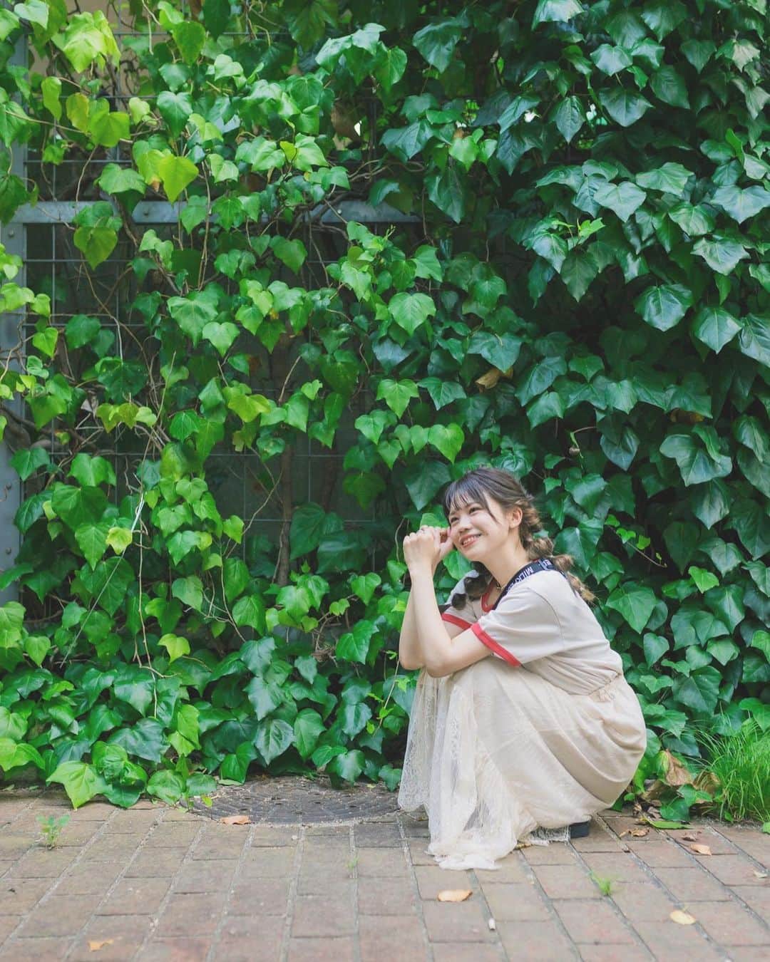 毛利佳納子さんのインスタグラム写真 - (毛利佳納子Instagram)「♔.ﾟ 体硬すぎて このポーズ3秒が限界やったwww . . #ポートレート #ポートレート撮影」9月6日 21時58分 - kanako_mouri