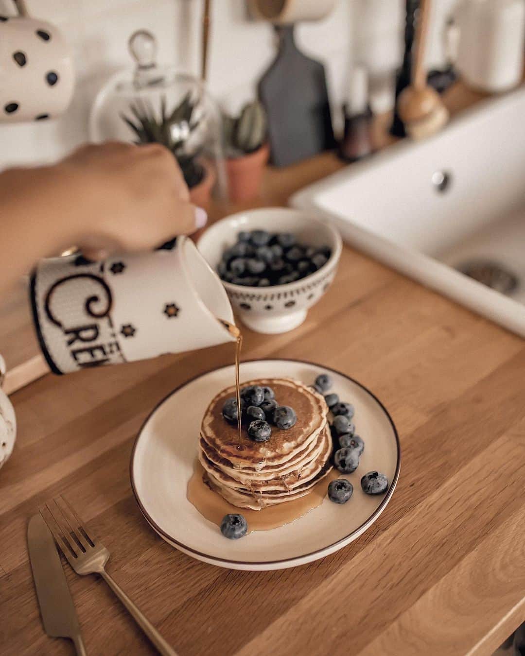 Anthropologieさんのインスタグラム写真 - (AnthropologieInstagram)「No Sunday scaries today...only pancakes 🥞 Photo by @mazale_ via @anthropologieeu」9月6日 22時02分 - anthropologie