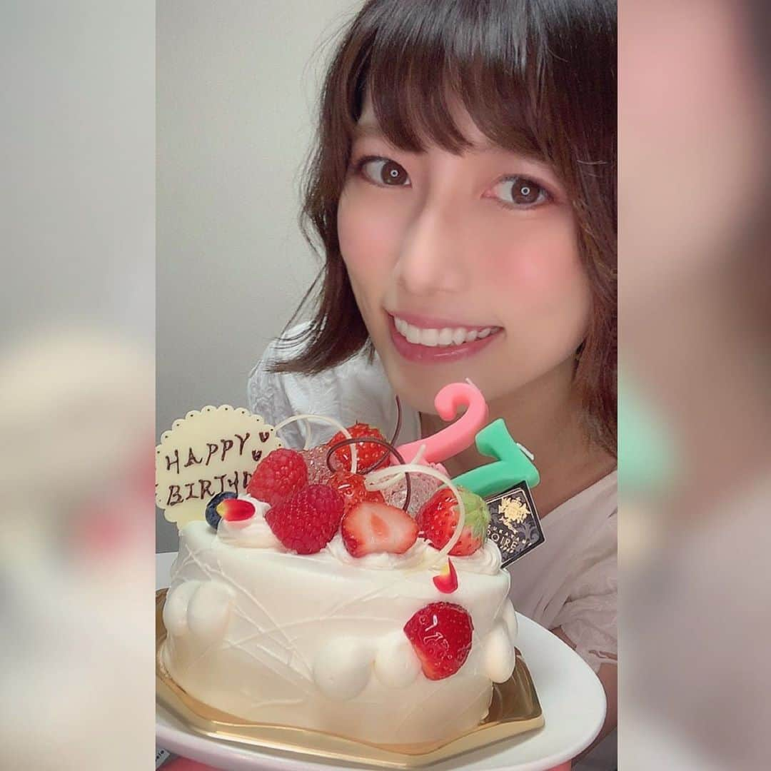 板野優花さんのインスタグラム写真 - (板野優花Instagram)「9月5日は私のお誕生日でした☺️💕 お祝いしてくださった皆様 ありがとうございます🥰 ・ 27歳を迎えてみて 改めてこんな感じになる予定は 全くなかったんだけれども これはこれで楽しく生きてるので これからも私がしたいことを どんどんしていきたいと思います🥺💓 ・ まだまだ、世間ではコロナが騒がれていて 思うように活動できない日々ですが 今年も何か自分がしたいことが 叶う年になりますように😉💓 そして、その時これを読んでくださった あなたと迎えられますことを 心より楽しみにしております🙇‍♀️✨ ・ これからも応援よろしくお願いいたします😚💓 ・ #9月5日生まれ #お誕生日 #ハッピーバースデー私 #27歳  #モデル #タレント #関西モデル #カメラマンさんと繋がりたい  #美容好きな人と繋がりたい #撮影依頼受付中 #モデル希望  #撮影会モデル #美容師さんと繋がりたい #切りっぱなしボブ #ショートボブ」9月6日 13時20分 - yuka_itano