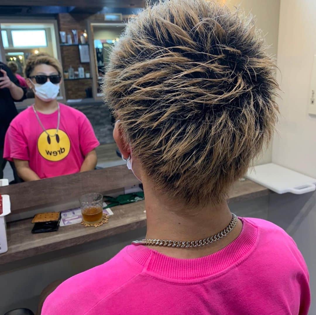 JustIn (ジャスティン)さんのインスタグラム写真 - (JustIn (ジャスティン)Instagram)「hair cut. @lapis_kenma thank you」9月6日 13時22分 - just_in1102