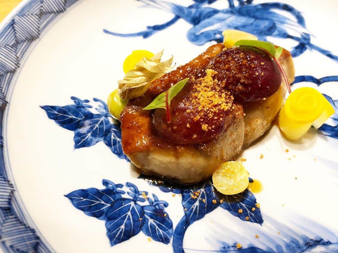 乾雅人さんのインスタグラム写真 - (乾雅人Instagram)「KOTARO Hasegawa  DOWNTOWN CUISINE@新御徒町 二度目の訪問。食材のパワーをこれでもかと引き出す長谷川シェフ。華美とは違う、シンプルかつダイナミックな料理の連続、一皿ごとの発見、凄いな。 ありがとうございました。 @sensetsaveur2002」9月6日 14時34分 - inuimasato