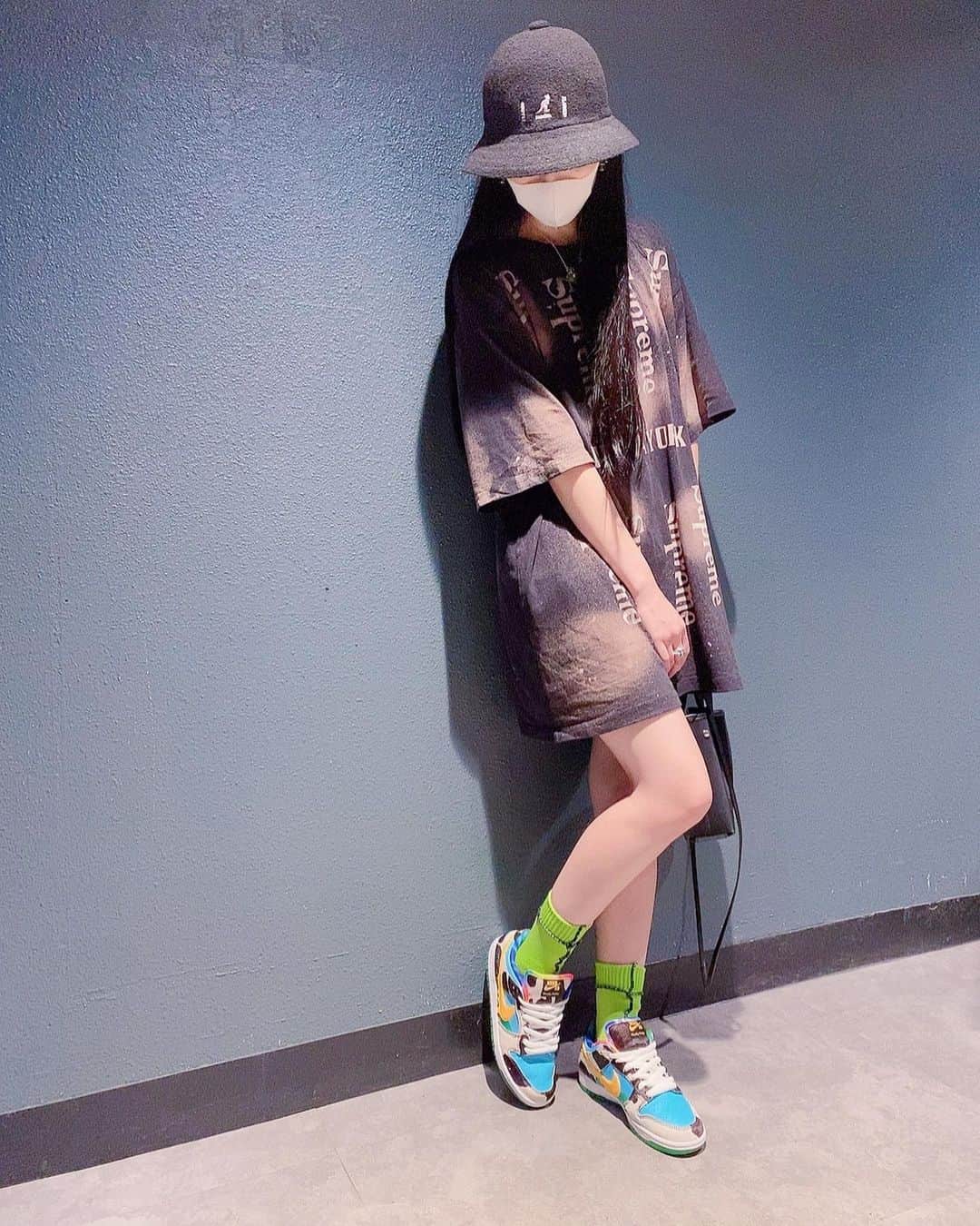 彩姫さんのインスタグラム写真 - (彩姫Instagram)「﻿ 遂に履いてやりましたっ﻿ ﻿ 歩いててドキドキしたぁっ﻿ ﻿ Ben & Jerrys × Nike SB Dunk Low﻿ "Chunky Dunky"﻿ ﻿ 💙💚💛🧡❤️💜﻿ ﻿ ﻿ #ootd﻿ #bandmaid﻿ #saiki」9月6日 14時37分 - saiki_bandmaid