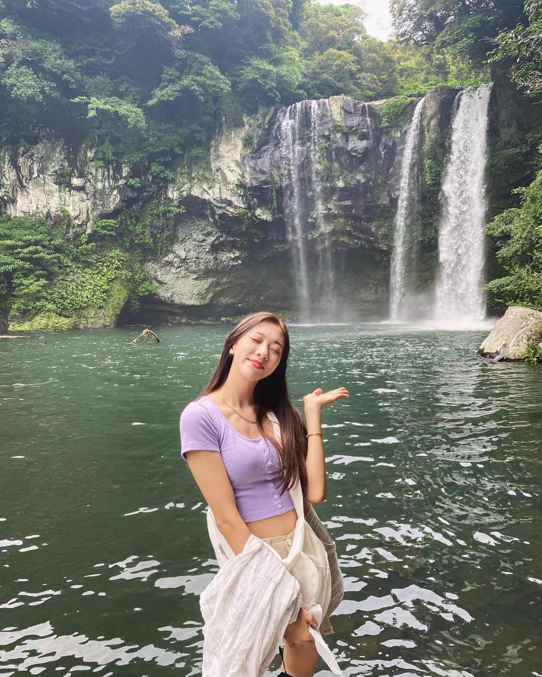 ティナ さんのインスタグラム写真 - (ティナ Instagram)「Jeju is always so beautiful 💙」9月6日 16時22分 - soobeanie_