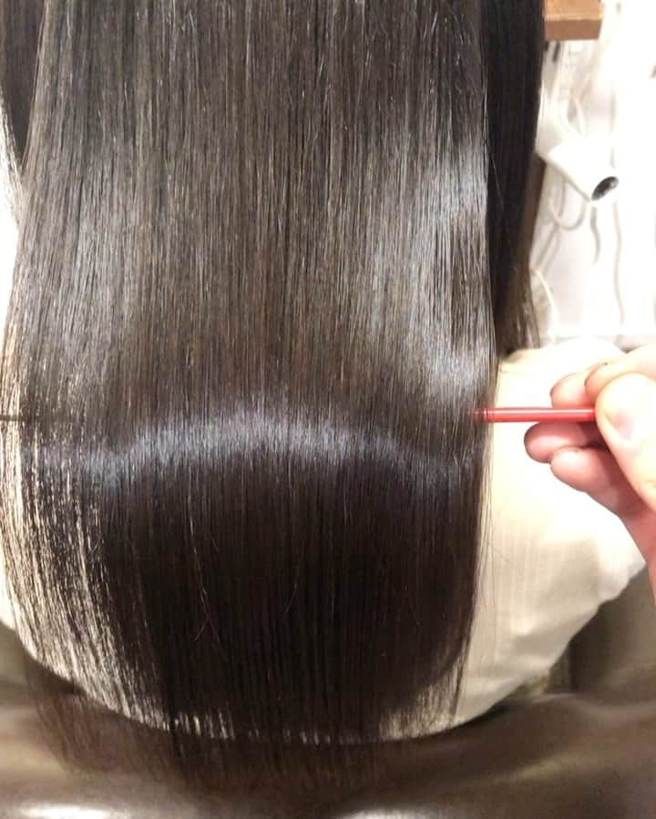若林優美果のインスタグラム：「トリートメントしてきました！ さらっさら！最高です！  #美容院 #トリートメント #ストレートヘア #ヘアアレンジ #ヘアスタイル #綺麗 #さらさらヘアー #髪 #ヘア」