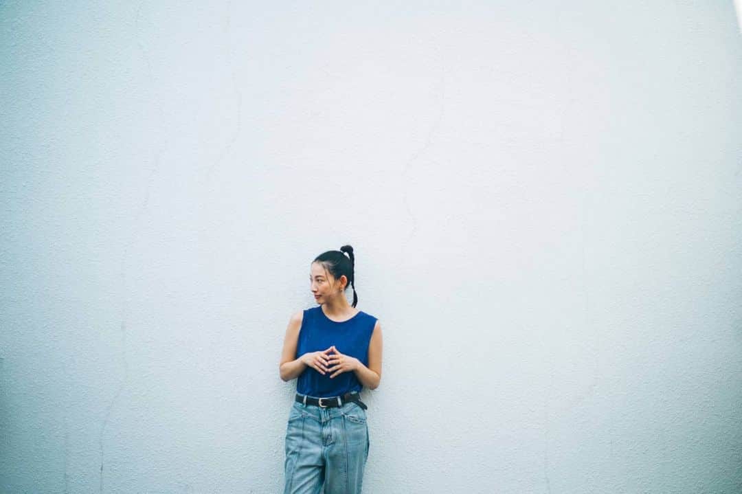 池田香織のインスタグラム：「💙💙💙 夏だねー。 坂氏、まーこ、ありがとう🙏✨ （横は横でまとめまして、縦は縦でまた載せますね）  📸@ko_ki333  💄@koji_marco   Thanks💋」