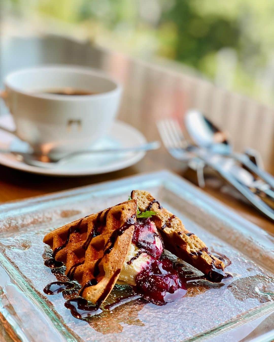 尾崎ありさのグルメインスタ