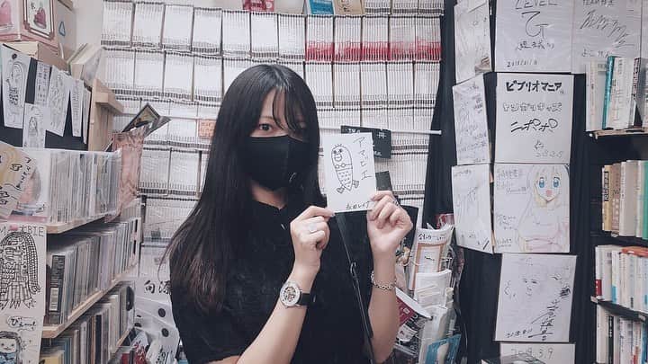 のインスタグラム：「#アマビエ  「人魚みたいなやつだよ」 って言われたからそのつもりで描いたのに…」