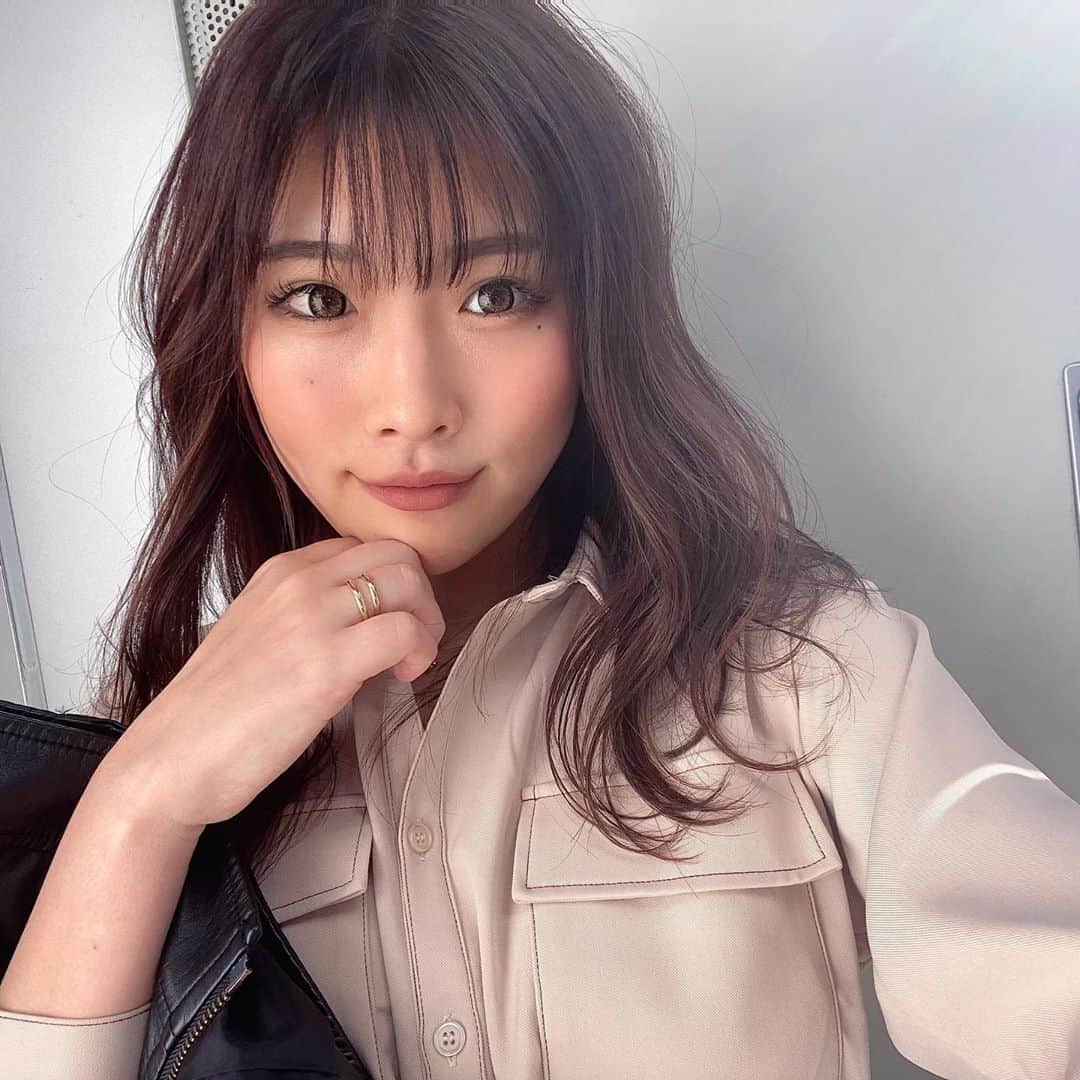 りさぶーさんのインスタグラム写真 - ( りさぶーInstagram)「久しぶりに前髪作った👼🏻 どうかなあ😌 . そして、脱毛行ってきたよ♫ @wax_karinyonejima  @sin_bodymake  . ありがとうございました✨🤍 店内も可愛いんだよ〜😚 .  #me #selfie #weekend #美容 #脱毛  #japanesegirl #tb #恵比寿 #東京」9月6日 18時02分 - risa_booo