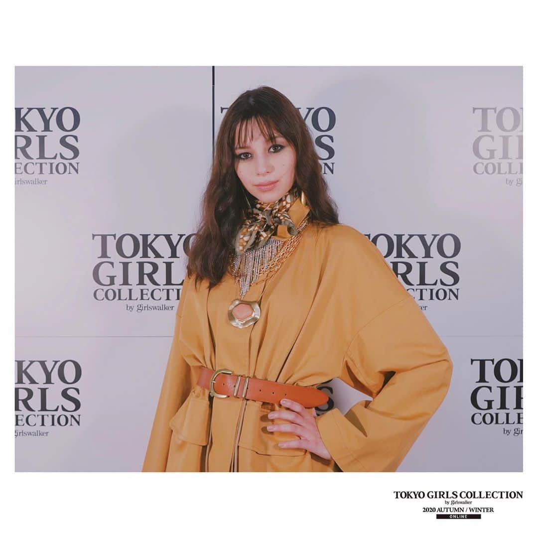 東京ガールズコレクションさんのインスタグラム写真 - (東京ガールズコレクションInstagram)「𝐎𝐅𝐅 𝐒𝐇𝐎𝐓 / #TGC 2020 A/W ONLINE﻿ ﻿ 📷：#中条あやみ（@nakajo_ayami）﻿ ﻿ ♡：TGCをプレイバック！﻿ ショー&ステージの映像は、公式YouTubeにて公開中👏🏻ダイジェストムービーも！﻿ ﻿ ♡：モデル着用アイテムを購入！﻿ モデル着用アイテムは、Instagramの投稿または公式サイトから購入できます👜ぜひチェックしてね！﻿ ﻿ #TGC #TOKYOGIRLSCOLLECTION #fashion #event #ootd #coordinate #model #japan #tokyo #girl #ファッション #東京ガールズコレクション #TGC_BACKSTAGE」9月6日 18時06分 - tgc_staff