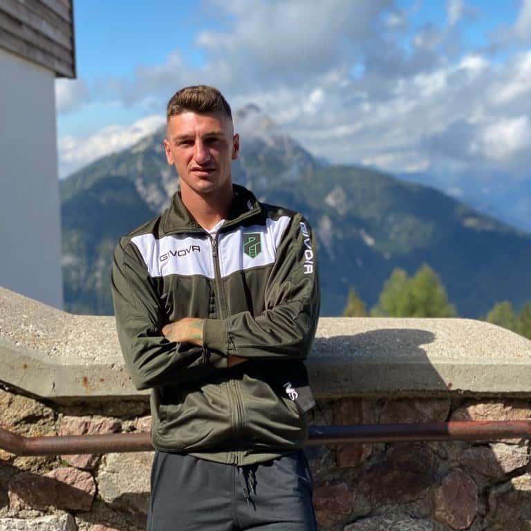 ミケーレ・カンポレーゼのインスタグラム：「Tarvisio 2020 .  #Tarvisio#Friuliveneziagiulia#PN#Mikecampo31#montelussari」