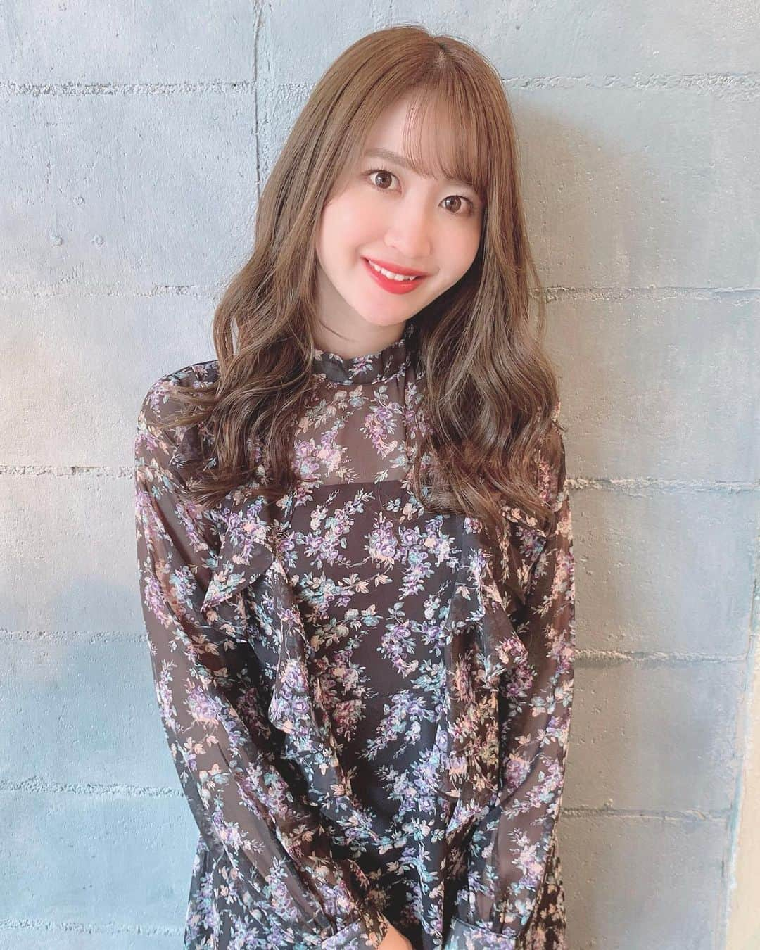 沢井里奈さんのインスタグラム写真 - (沢井里奈Instagram)「⠀ ⠀ 先日、LOJEさんで ヘアメンテナンス🌷✨ 　 サラサラ嬉しい🥺💕💕 ありがとうございました🙇🏻‍♀️🌸 　 stylist @loje_kanou  assistant @_mymy30  　 　 #loje #さわーヘア」9月6日 19時02分 - sawairina