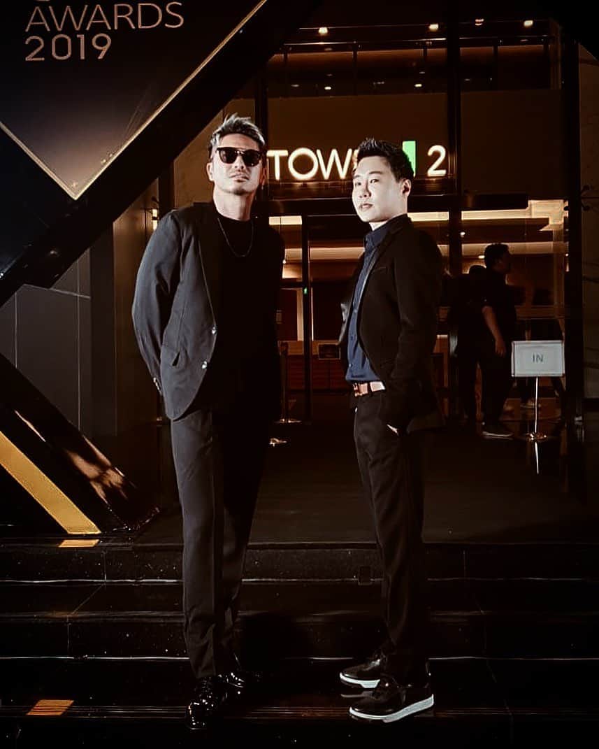 DJ ACEのインスタグラム：「🇯🇵🇰🇷 #Throwback #awards #ACE1」