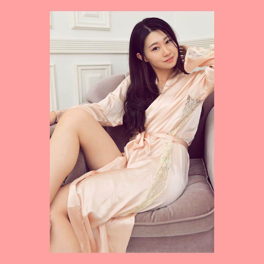 浜本あきのさんのインスタグラム写真 - (浜本あきのInstagram)「どーん🥺💕 . 26日の #フレッシュプレミアム撮影会 は明日から予約できるよ👍✨ . . . . #リアルリカちゃん #20代のリカちゃん  #女優 #モデル #撮影会 #撮影会モデル #グラビア #美女 #美脚モデル #フレッシュ撮影会 #写真好きな人と繋がりたい #ロングヘア #写真撮ってる人と繋がりたい #スレンダー #グラドル #スレンダー美女 #スレンダー美人 #スタイル抜群  #actress #model #like4likes #summerfashion #japanesegirl #japaneseidol #bikini #portraitmodel #beautyleg #pinky」9月6日 19時05分 - _a_a_tan