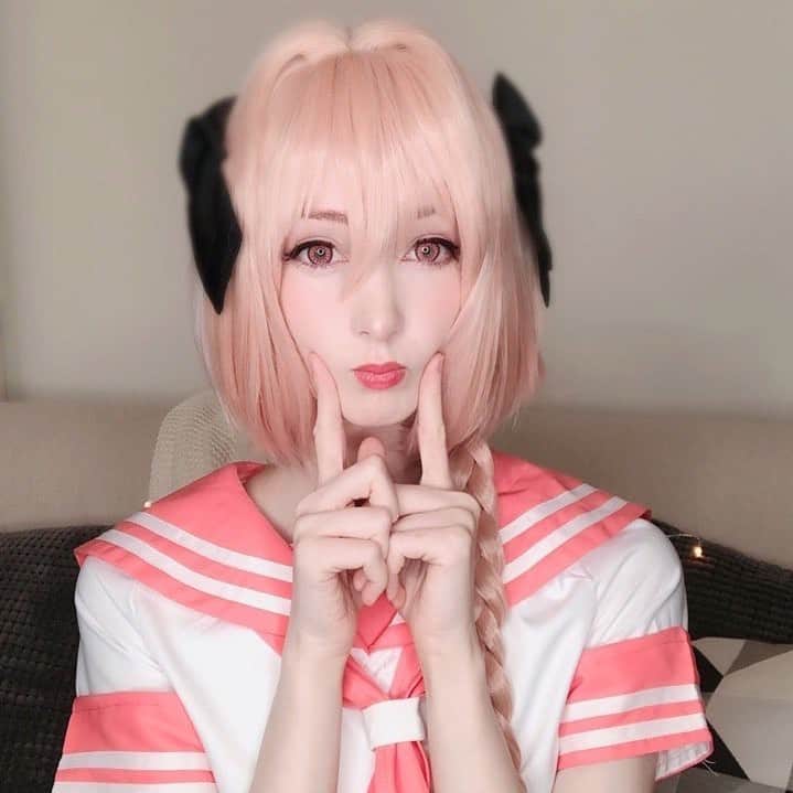 姫沢のインスタグラム：「Thank you for all the support on my last post 🥰   #patreoncosplay #astolfo #fateextella #fatecosplay #astolfocosplay #cosplayer #himezawa #姫沢　#フェイト　#パトレオン」