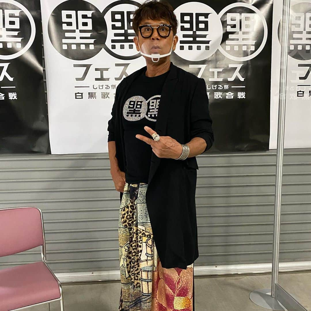 伊津野亮さんのインスタグラム写真 - (伊津野亮Instagram)「黒フェス2020！ 無事完結！ #黒フェス　#松崎しげる 立川ミュージックガーデンで 配信で観ていただいた 皆さん！楽しんでいただけましか？」9月6日 20時41分 - ryoizuno