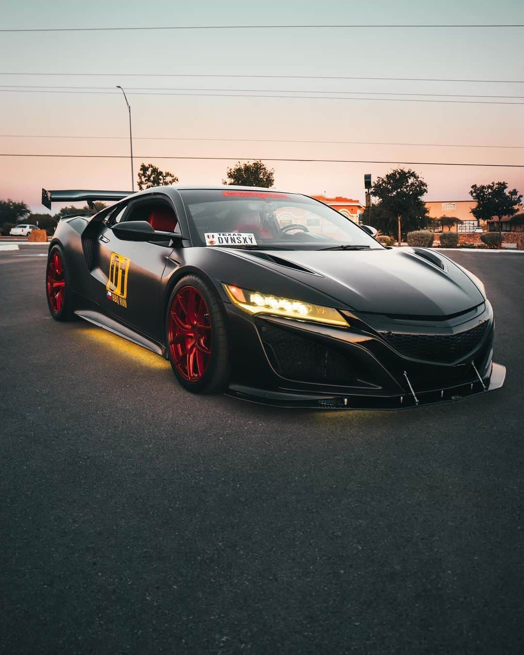 CarsWithoutLimitsさんのインスタグラム写真 - (CarsWithoutLimitsInstagram)「Acura NSX 🇯🇵 Custom red FlowForme @zitowheels #carswithoutlimits #zitowheels @bertoadvi」9月7日 6時34分 - carswithoutlimits