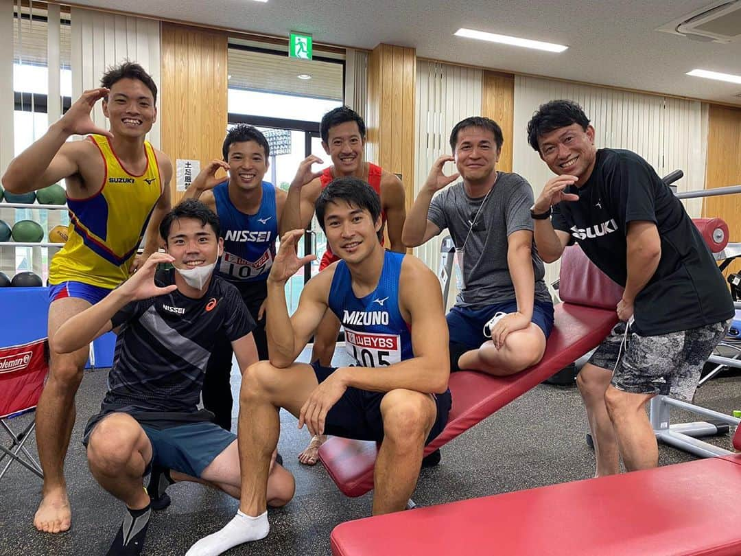 飯塚翔太のインスタグラム：「富士北麓ワールドトライアルでした🏃‍♂️刺激的なレースでした！富士山見れなかったけど。  2.3枚目は#児玉育美　さんに撮ってもらいました！ありがとうございます！」