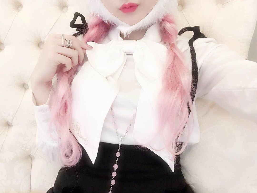 胡桃兎愛のインスタグラム：「🐇🎀」