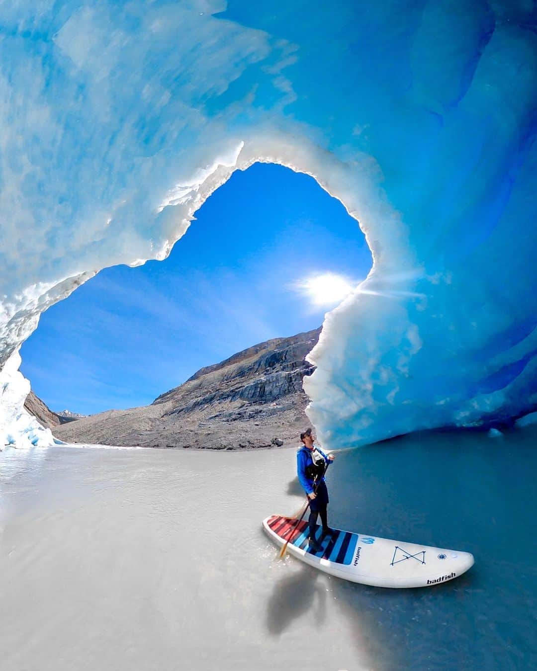 goproさんのインスタグラム写真 - (goproInstagram)「Photo of the Day: Canadian ice caves are calling 🚣‍♂️ @Whelan8559 + #GoProMAX ⠀⠀⠀⠀⠀⠀⠀⠀⠀ Fun fact: #Glaciers are always on the move + are capable of traveling as much as 100ft (30m) per day 🥶 ⠀⠀⠀⠀⠀⠀⠀⠀⠀ #GoPro #360Camera #IceCave #Banff #Canada」9月6日 23時46分 - gopro