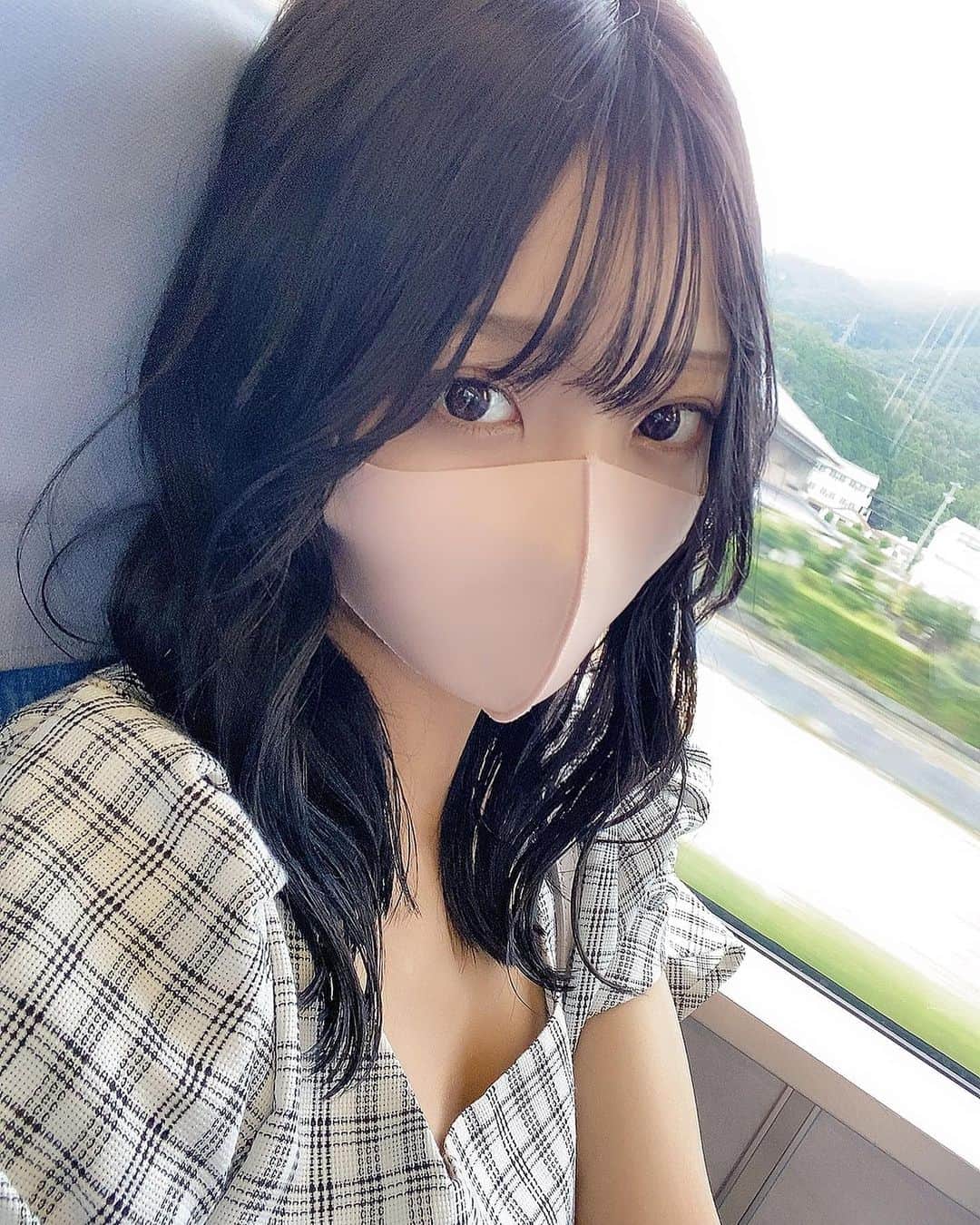綺音のインスタグラム：「どこまでもみんなと一緒にいれたらいいな。」