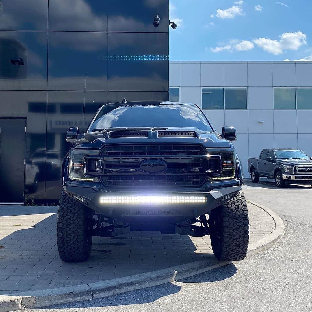 CarsWithoutLimitsさんのインスタグラム写真 - (CarsWithoutLimitsInstagram)「New Arrival @YongeSteelesFordLincoln a Rare #2020 #FORD #F150 #LARIAT #BLACKOPS Special Edition by Tuscany with only 5,850 Kms. Come view it at 7120 #YongeStreet, #Thornhill, ON. “The Best Ford Deals In Canada 🇨🇦 Are At Yonge Steeles Ford Lincoln.”  Details:  Tuscany brand 6" lift kit Heavy-duty performance shocks Custom Black Factor painting (no exterior chrome) Full replacement grille View more details Full replacement Dual Ram Air Hood Tuscany brand tonneau cover Painted black grille, fender flares, Ford ovals, air hood, and tonneau cover Black powder-coated bull bar with LED lights Black powder-coated Ford brand 5" oval step bars Black powder-coated dual tip performance exhaust BLACK OPS by Tuscany exterior badging Stealth black BLACK OPS rims BF Goodrich all-terrain black wall tires」9月7日 1時03分 - carswithoutlimits