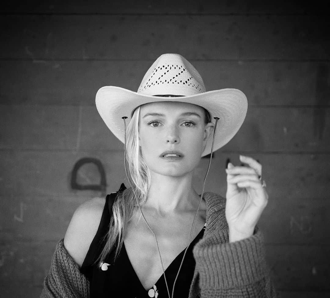 ケイト・ボスワースさんのインスタグラム写真 - (ケイト・ボスワースInstagram)「Cowboy Kate (& other stories) by my love xx」9月7日 1時44分 - katebosworth