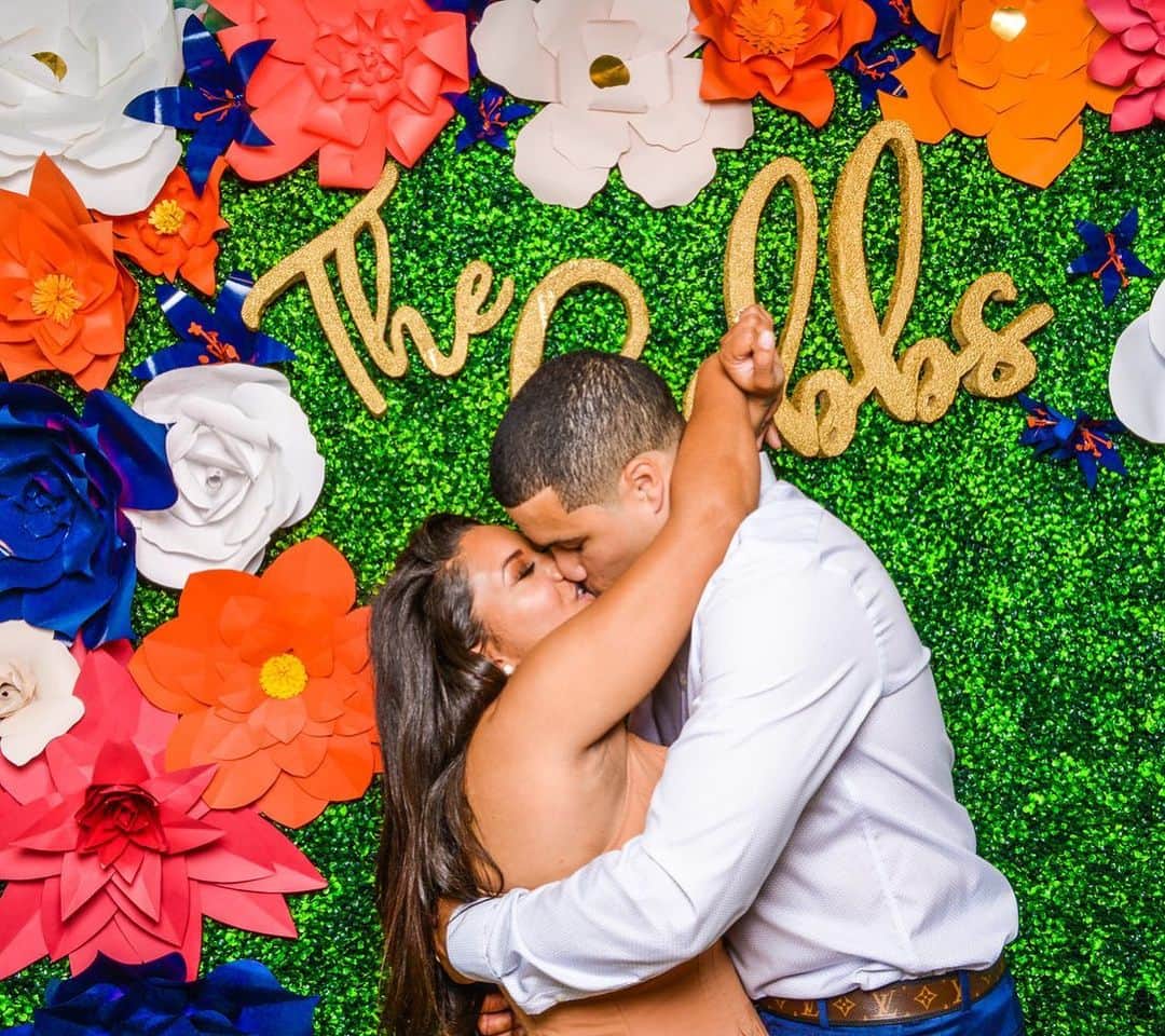 ディジョン・タルトンさんのインスタグラム写真 - (ディジョン・タルトンInstagram)「It was magical! Issa Swipe!! 👉🏽👉🏽👉🏽  Call them Cobb’s! Congratulations Mike & Taquel!!」9月7日 1時39分 - dijontalton