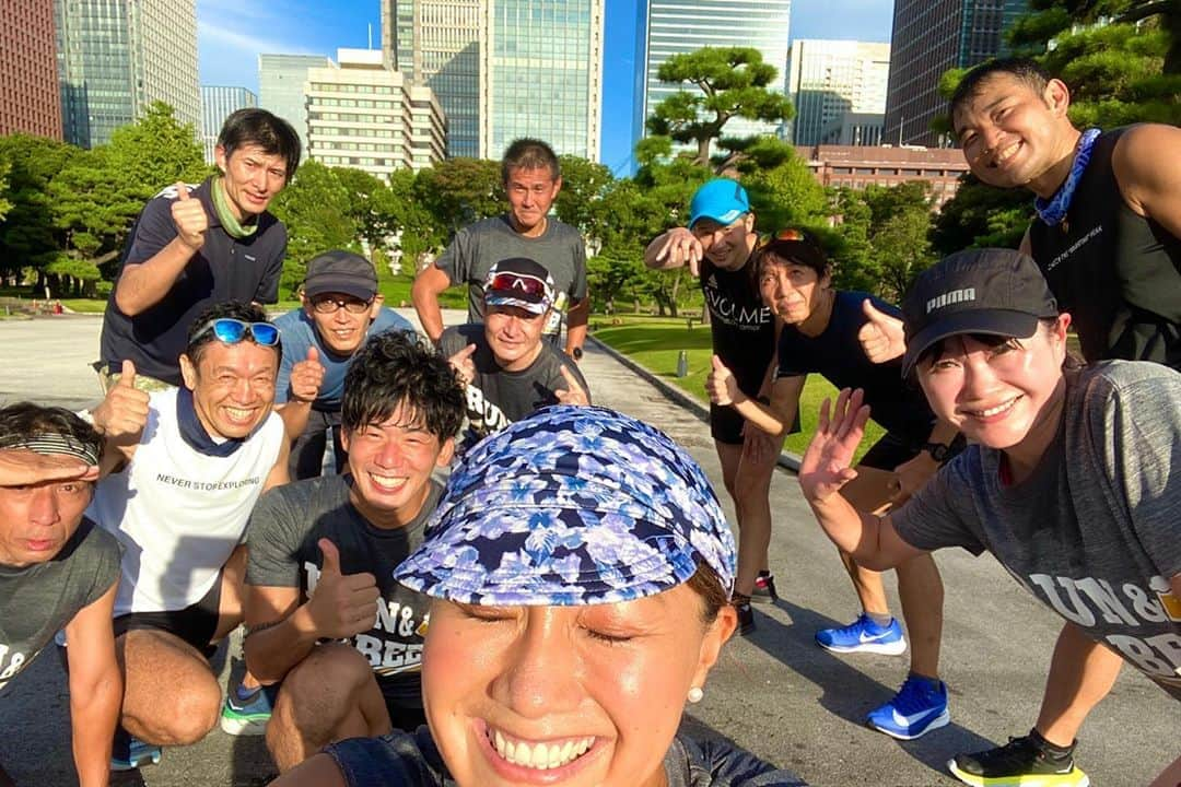 福島和可菜さんのインスタグラム写真 - (福島和可菜Instagram)「今日は、 オンラインサロン👟RUN＆BEER🍺 のメンバーの皆様と、  RUN＆BEERして来ました☺️  雨が降っていたんですが、走る時間になったら止んだと言う奇跡✨✨✨  台風で大変な地域もあるかと思いますが、 東京は夕方前から晴れた☀️🥺☀️  仲間と共に炎の楽しい滝汗メニューを😎 みんな足りたかなぁ…👹（笑）  しかしスポーツしてる時の表情って本当に素敵だ😊  何かにチャレンジする姿ってやっぱり最高にカッコいいと思う👍  頑張った後のビールも最高でした🍺❤️  充実の時間をありがとう🤲  #オンラインサロン #run #and #beer #オフライン #イベント #練習会 #滝汗 #メニュー #楽しく #enjoy #challenge #カッコイイ #スポーツ #爽やか #love #running #走る #仲間 #チーム #ありがとう #感謝 #乾杯 #🏃‍♂️ #👟 #🍺 #❤️ #✨ #😊」9月7日 1時41分 - fukushimawakana