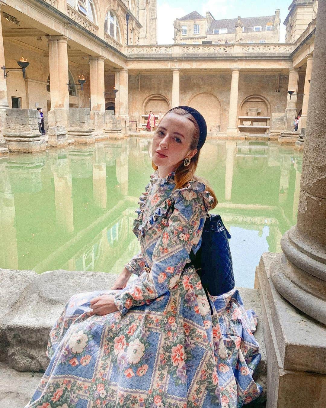 ベッキー・クルーエルのインスタグラム：「at the roman baths, which have been a visited site for the natural hot spring water since the celts over 2000 years ago 🙏」
