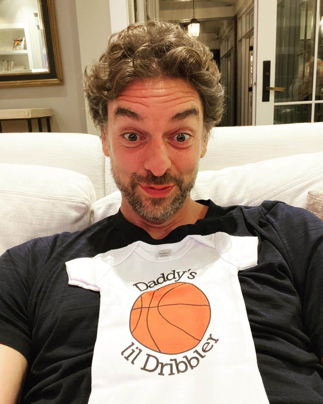 パウ・ガソルのインスタグラム：「We’re ready!! ⛹️ Estamos preparados!! ⛹️‍♀️ 🤔🤔😅 #HappySunday #FelizDomingo 🤗」