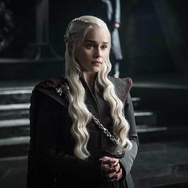 E! Onlineさんのインスタグラム写真 - (E! OnlineInstagram)「Attention #GoT fans: The prequel is coming❗Link in bio for all the details including who has been cast as the lead. (📷: HBO)」10月6日 10時45分 - enews