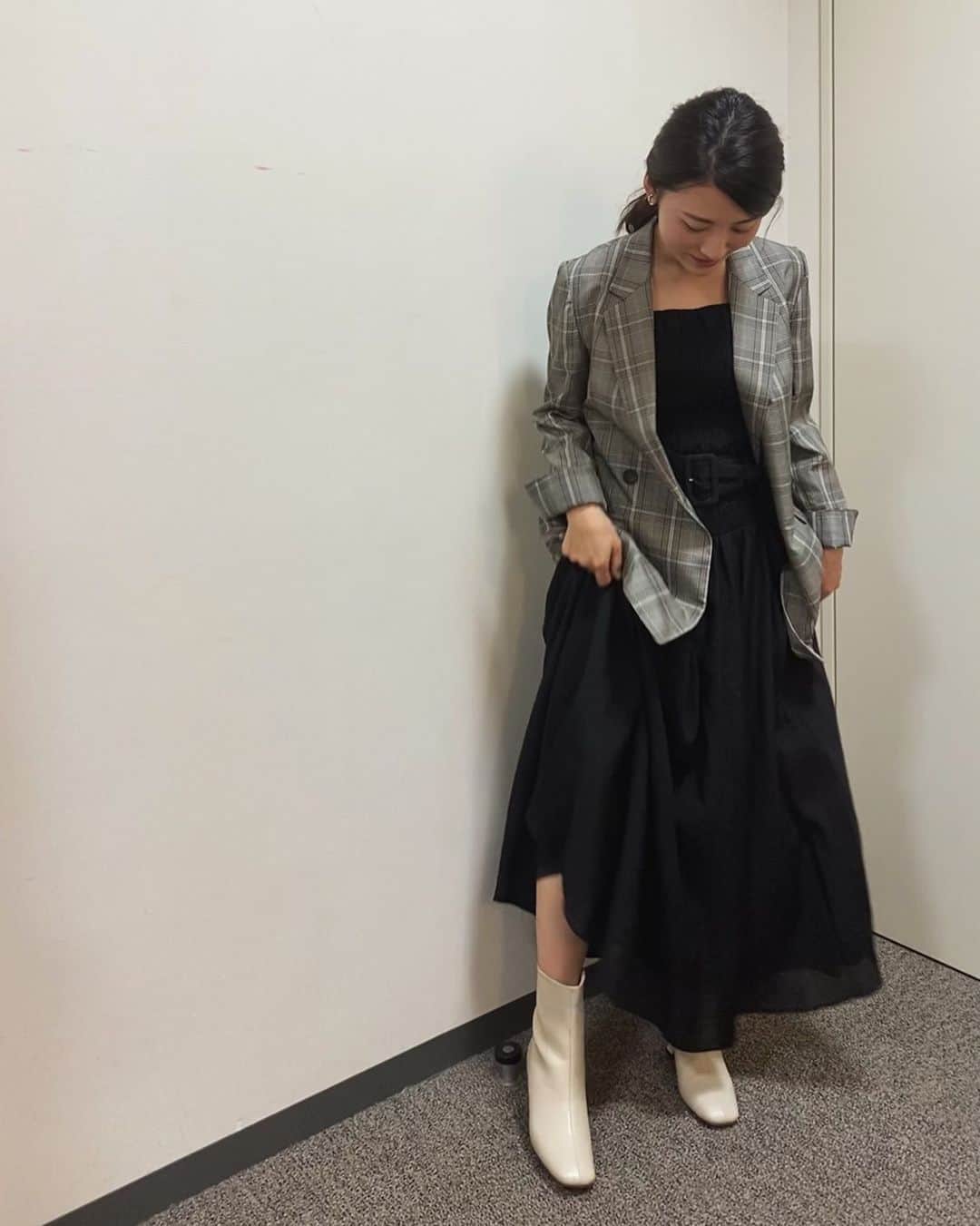 福田彩乃さんのインスタグラム写真 - (福田彩乃Instagram)「👗衣装👗 jacket @ropepicnic_official  one-piece @_estella.k_  boots @senseofplace_ur  _ まだかなまだかなあ ニットが待ち遠しい🧶」10月6日 9時37分 - ayanofukuda_official