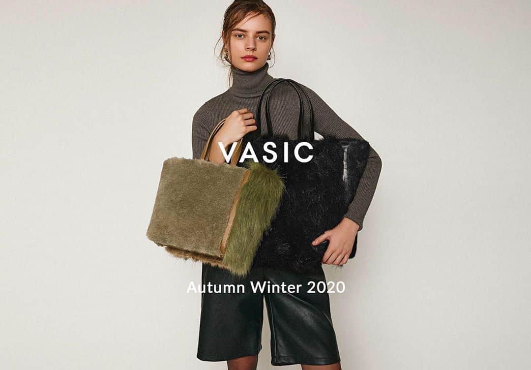 のインスタグラム：「これからの季節にぴったりのファーシリーズ、Ivy MiniとDi-tote Miniが10月7日(水)より登場します！  #vasic #ivymini #di-totemini #fur #ecofur #black #sage #new #newcollection #newcolor #autumn #winter #aw20 #vasicnews」