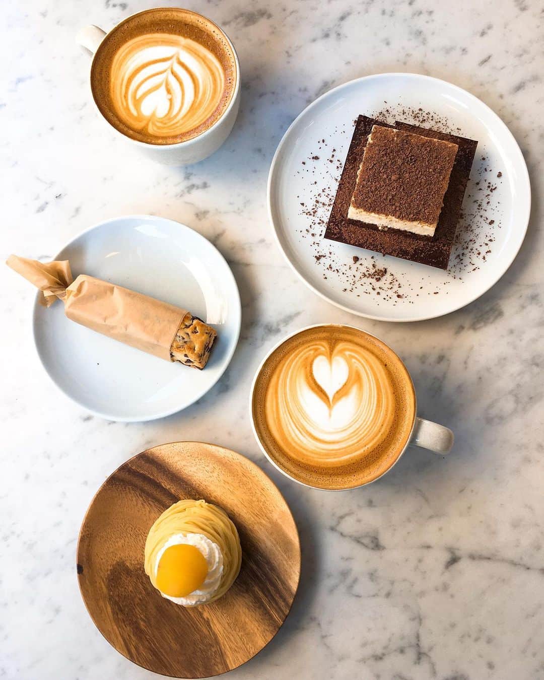 志乃のグルメインスタ