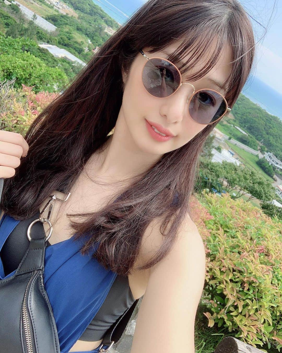 川上奈々美さんのインスタグラム写真 - (川上奈々美Instagram)「合間をぬっていつの日か行ってきましたw こゆの必須です。 またいつの日か〜 あ〜もうすでに会いたい自然に w  感じだしファッションションだお♪お」10月6日 2時20分 - nanamikawakami