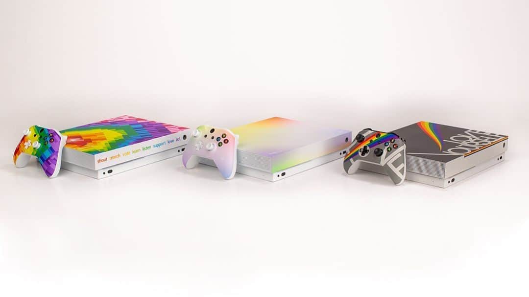Microsoftさんのインスタグラム写真 - (MicrosoftInstagram)「To celebrate LGBTQI+ History month, we're giving away these @Xbox One X custom #Pride consoles on Twitter. Oh, and while you’re here: stand up against racism, ableism, prejudice, and fear. Embrace uncomfortable conversations and educate yourself on inclusion and equity. 🎮🌈  Designed by Microsoft employees Angela, Ethan, and Aaron.」10月6日 2時25分 - microsoft
